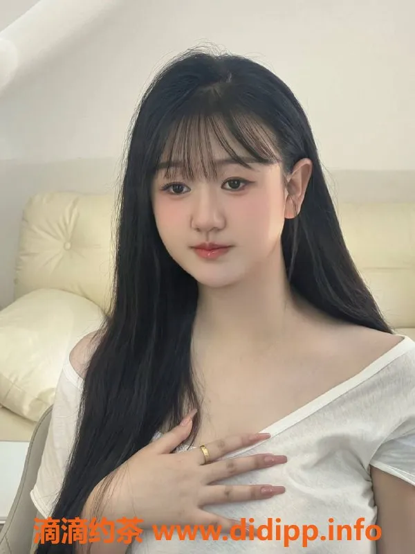 佛山楼凤-顺德北滘小沫，600P舌吻服务