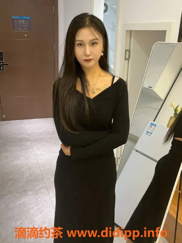 佛山楼凤-禅城小白兔，舌吻六九服务，600起