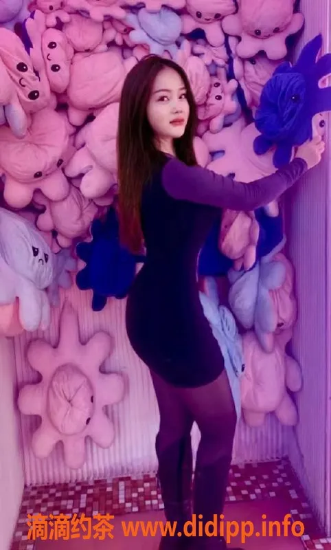 北京spa会所-朝阳双井苗族健身教练，丰满型美女