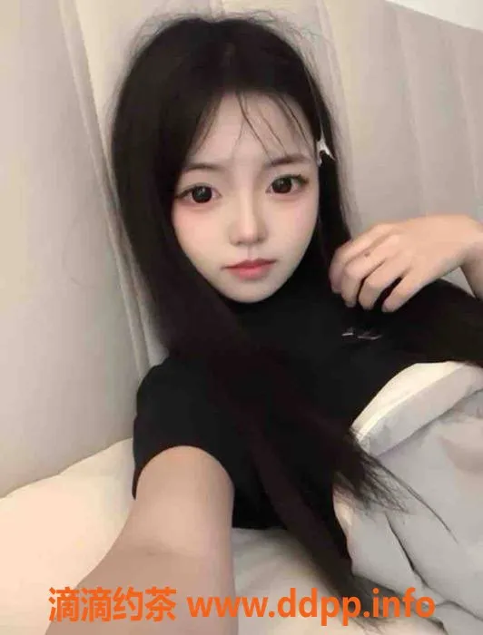 成都楼凤-成华区嫩妹佳琪，160cm身高，圆润B+胸围