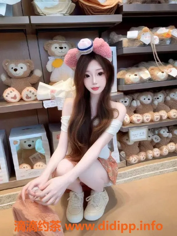 深圳楼凤-深圳夏帆，1200元情趣制服服务，三十岁精彩体验