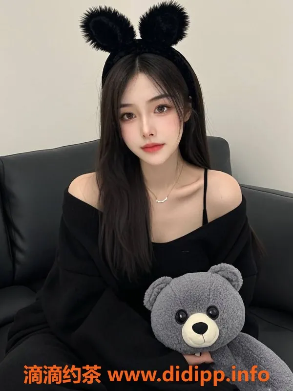 深圳楼凤资源信息,南山御姐西宝，舌吻五百起，胸围超赞！