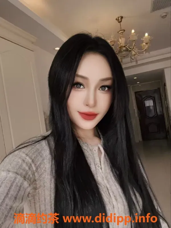 广州楼凤-荔湾区萱萱，专业舌吻服务，900起