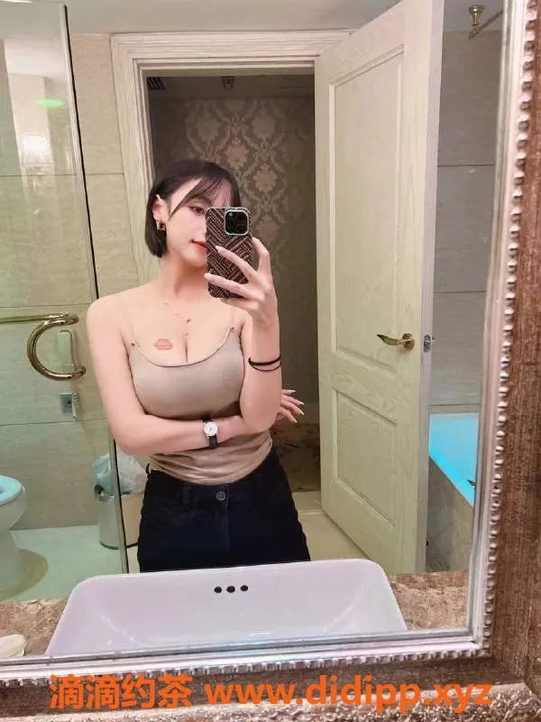 广州楼凤-越秀御姐苏苏，9P超值体验大胸服务