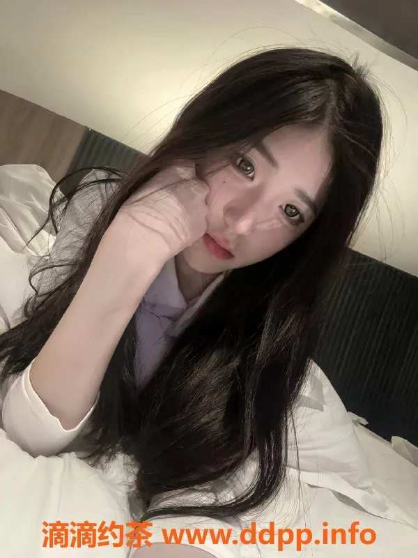 广州楼凤-天河嫩妹允儿，8P视频验证，超大长腿！