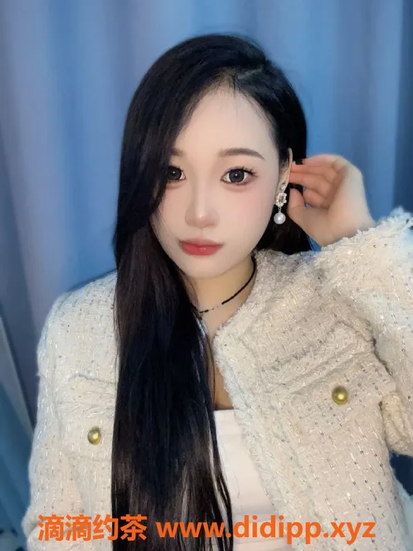 广州楼凤资源信息,天河琪琪，7P嫩妹，大长腿大胸等你来撩！