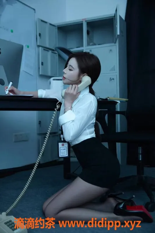 广州楼凤-天河御姐林娇娇，超值10P服务等你来体验！