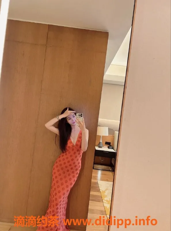 深圳楼凤-23岁小雅，深圳龙岗千五档，162c，45kg服务热情