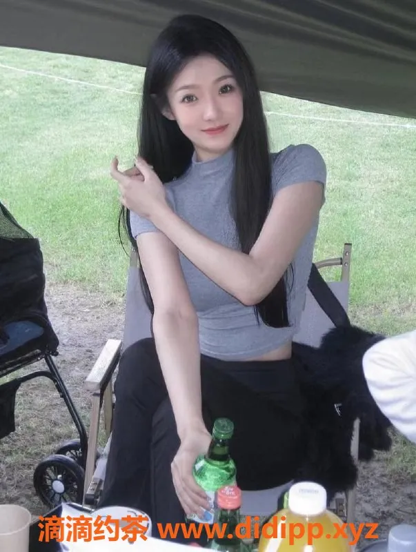 上海楼凤-普陀朵朵，170cm大胸美女，1000元起