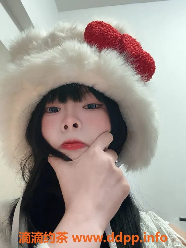 深圳楼凤-龙华小表妹，上门服务800元起