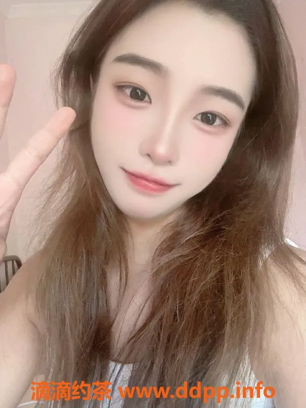 成都楼凤-成都可可，23岁165cm娇嫩妹儿，服务超热情