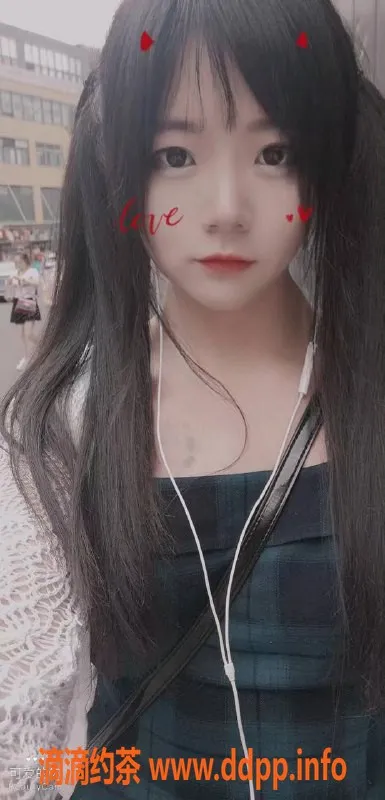 成都楼凤-成都小羽毛 24岁 C杯萝莉 600p/60分钟