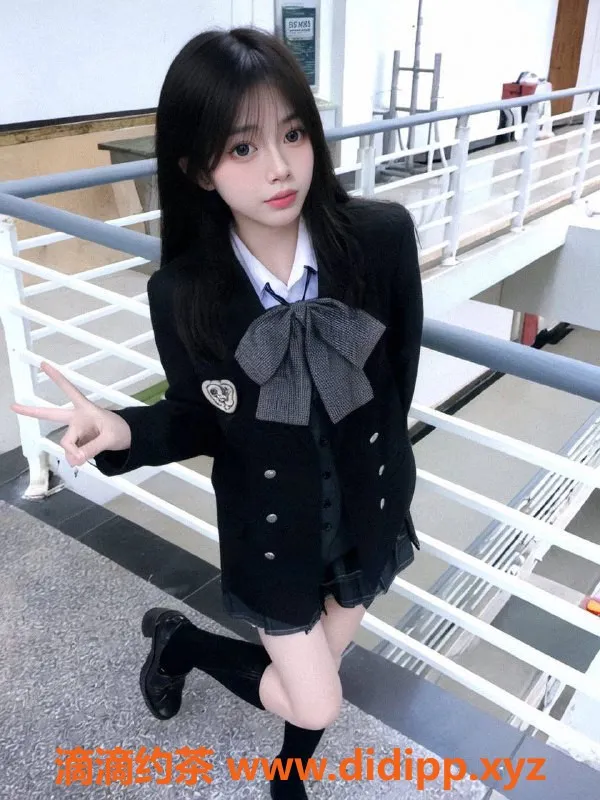 长沙楼凤-雨花区19岁白开水，163cm/45kg，600p起