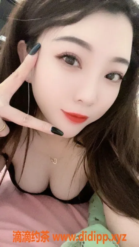 广州楼凤-天河冰冰，500元享受独特体验