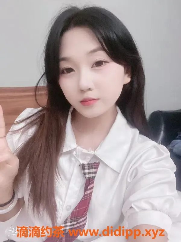 广州楼凤-天河小妮，1000元课费，私密服务等你来体验