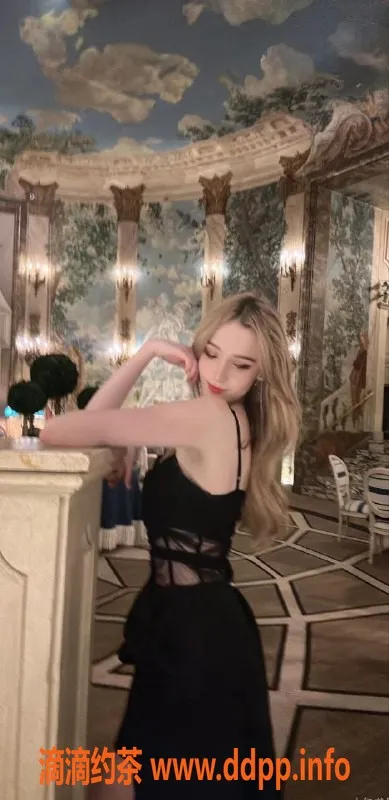 杭州楼凤-24岁俄罗斯女孩迪娜，身高170，胸D，服务超棒！