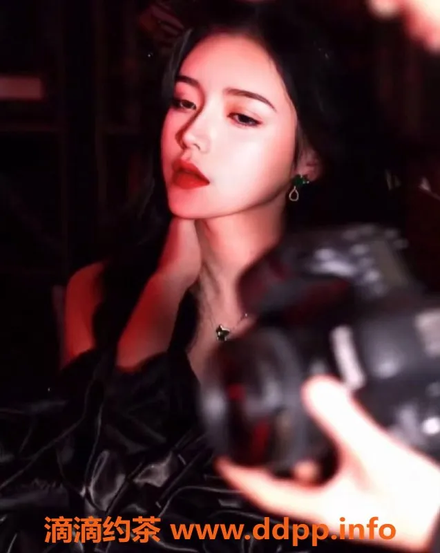 上海楼凤-徐汇雪妮，162身高，45体重，1398元起