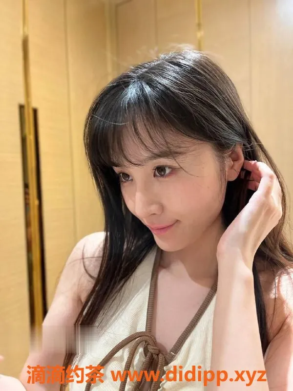 北京楼凤-草房七七，167cm24岁，500p超值服务