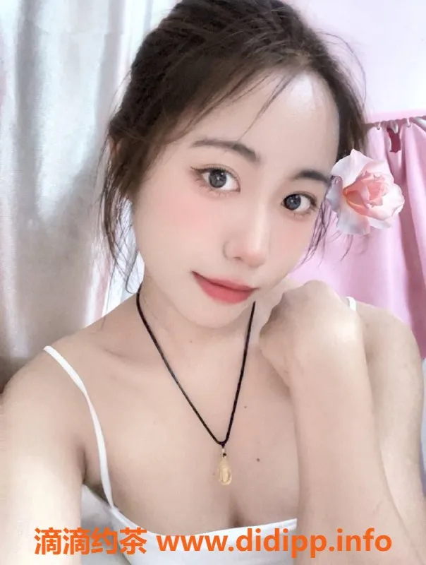 东莞楼凤-大朗18岁舞蹈老师婷宝，体重90斤，价格合理