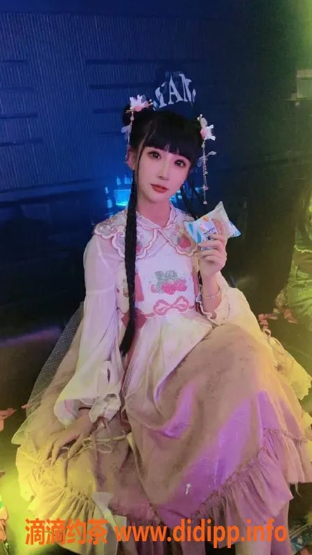 东莞楼凤-南城露露，服务超值，600元体验