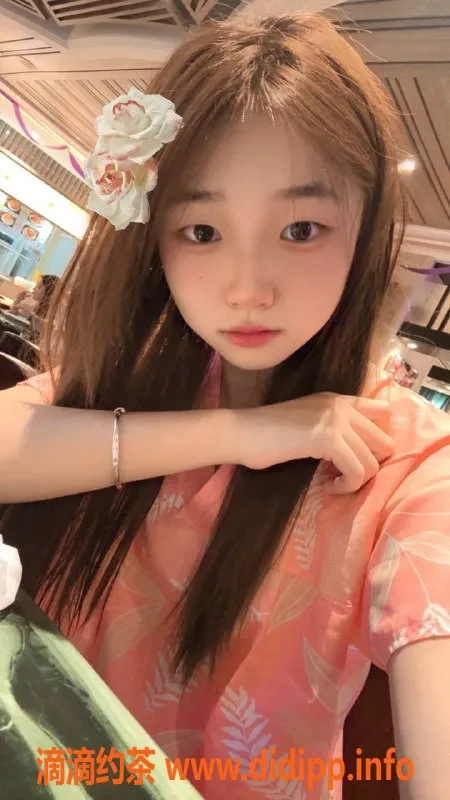 深圳楼凤-南山小苹果，165cm C罩杯，1398P起