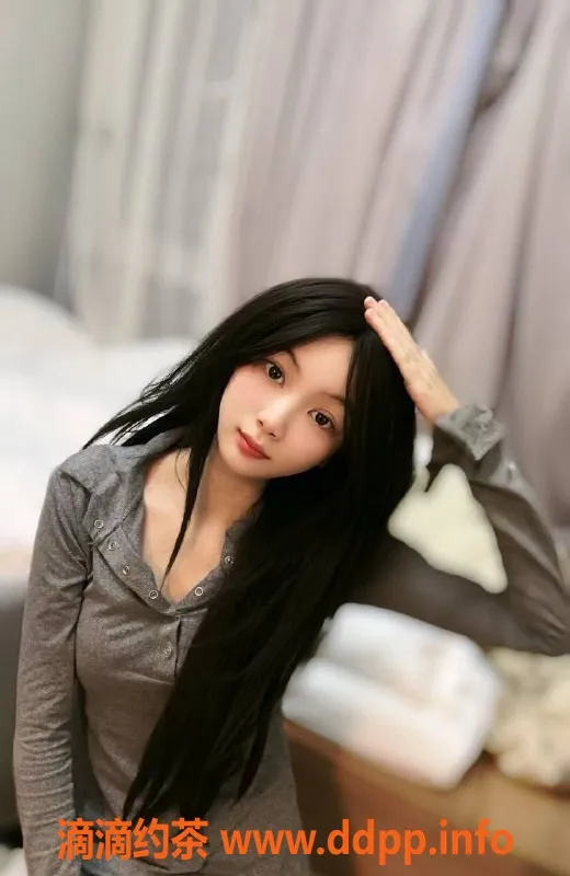 成都楼凤-16岁烟烟，163cm排骨精，600元全套服务