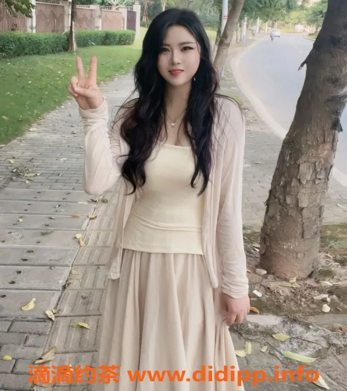 上海楼凤-普陀肉肉 162cm 50kg 大胸36D 服务多样