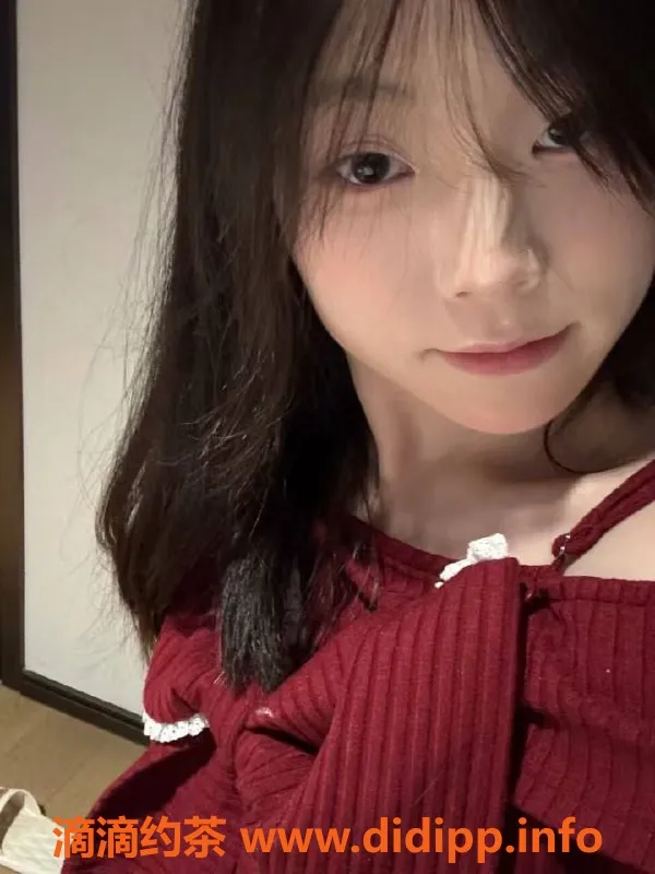 深圳楼凤-深圳南山樱樱，18岁160cm，1288元服务