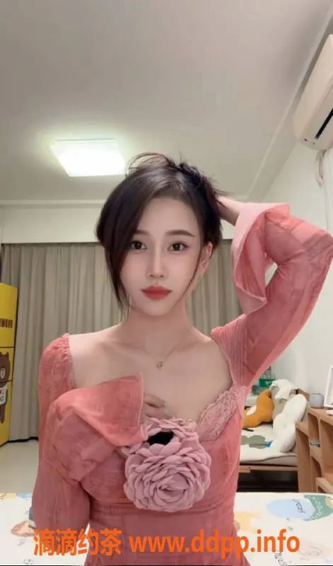 广州楼凤-天河御姐梓晴，800起，专享舌吻服务