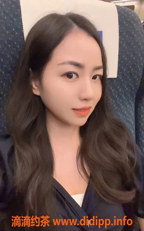 深圳楼凤-深圳小新，无套口鸳鸯浴，600元起