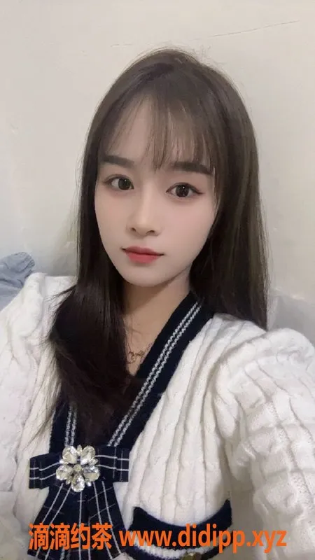 杭州楼凤-拱宸桥嫩妹诗诗，性价比高的私密服务