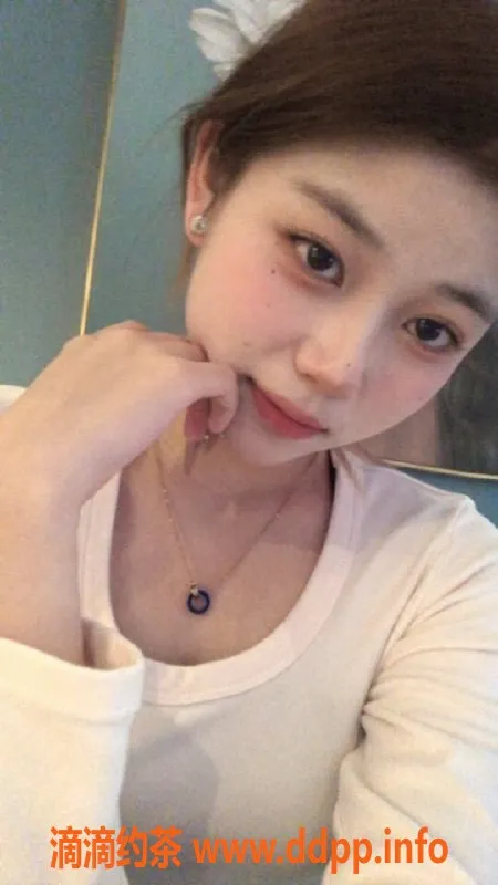 广州楼凤-黄埔嫩妹爽儿，700元热情服务，视频验证保证