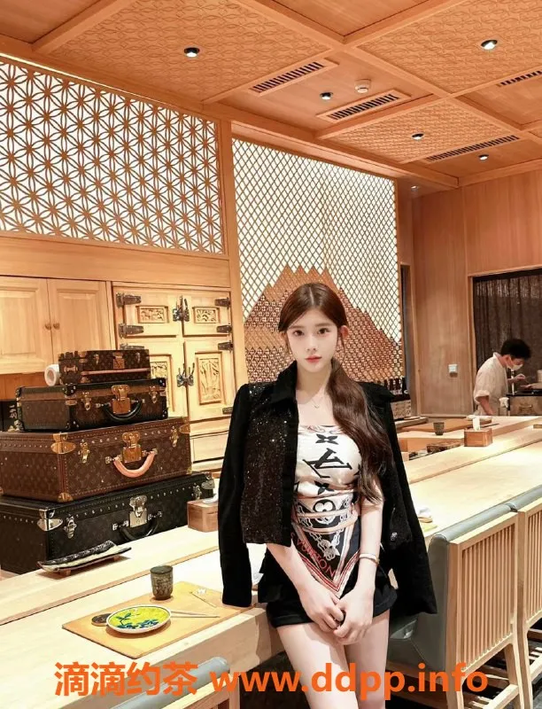 深圳楼凤资源信息,南山伊菲大波E，1300元享鸳鸯浴及车震服务