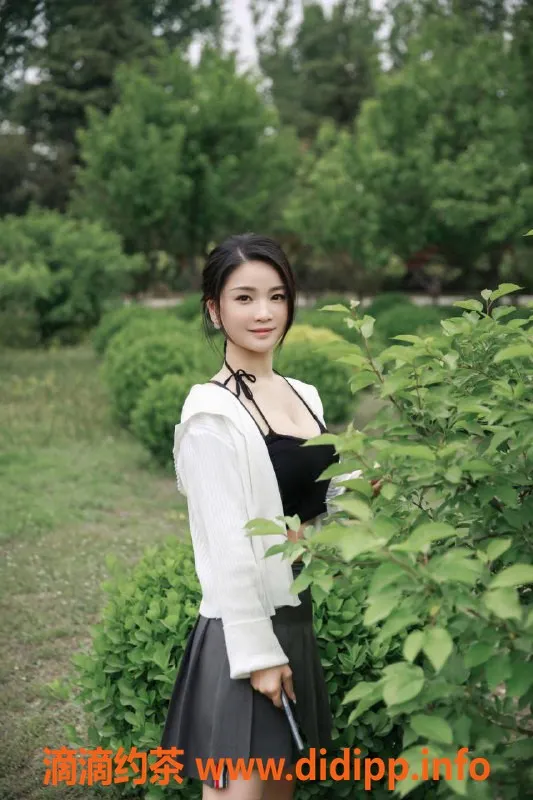 北京楼凤资源信息,东直门嫩妹安妮，内衣批发13Z起