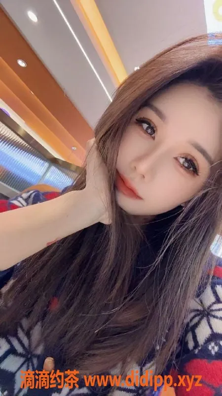 南京楼凤-建邺区九月，中项颜值系，身高160，24岁