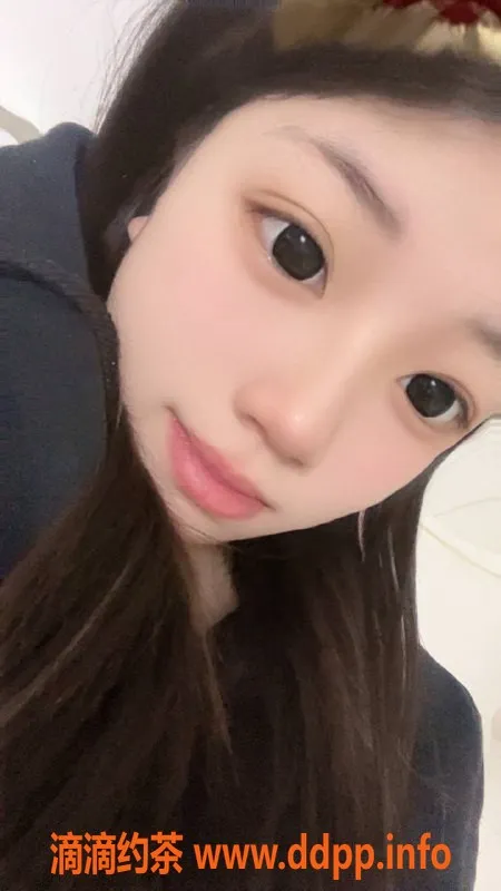 成都楼凤资源信息,成华区17岁甜妹小月芽，170cm/90斤，女友感强
