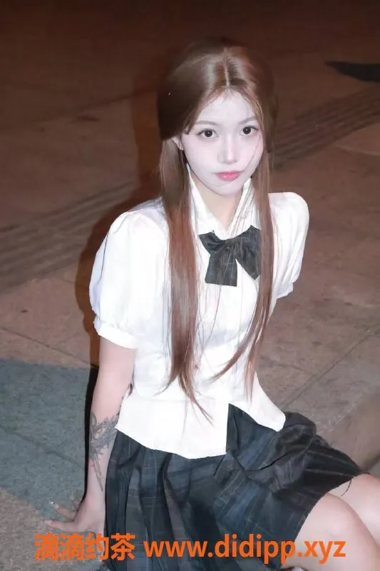 长沙楼凤-雨花区20岁嫩妹甜思琳，163高47kg，7p起