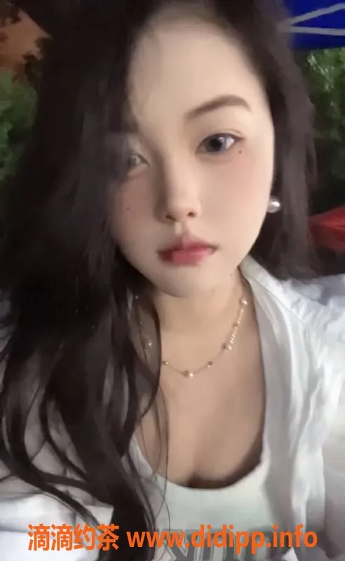 上海楼凤-闵行外送嫩妹宝宝，168CM、50KG、36C，服务多样