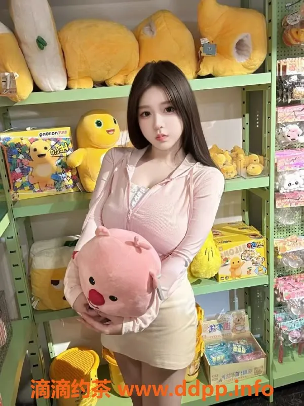 上海楼凤资源信息,闵行童颜巨乳开开，171CM、36F，超值服务来袭