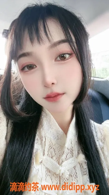 北京楼凤-百子湾童颜巨乳小姐，165cm超白肌肤！