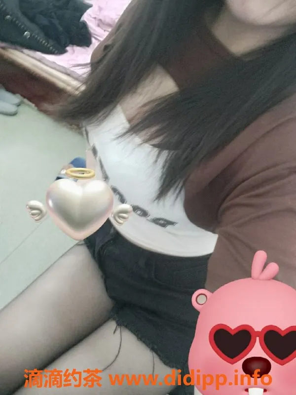 成都楼凤资源信息,青羊区云儿，18岁，165cm，500元包你欢欢