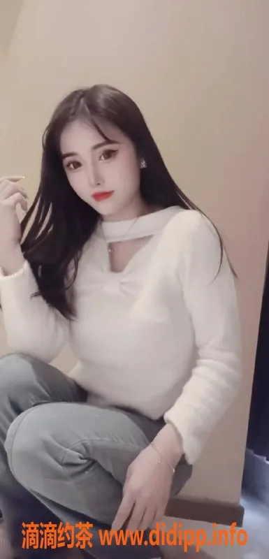 长沙楼凤-雨花区小丫头，600元超值服务体验