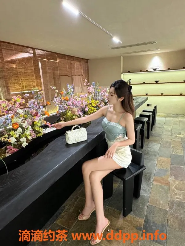 东莞楼凤资源信息,南城卉子，1000/1800双重服务等你体验