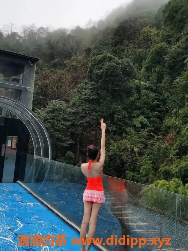 上海楼凤资源信息,虹口四平路瑜伽妹子，小喵身材诱人，水费7张