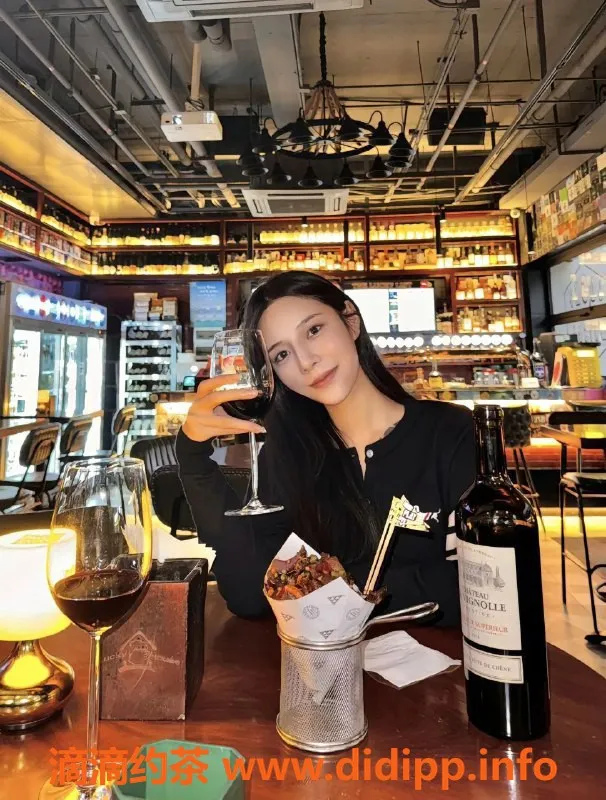 北京楼凤-朝阳李雯雯，168cm，48kg，千元档优质陪伴