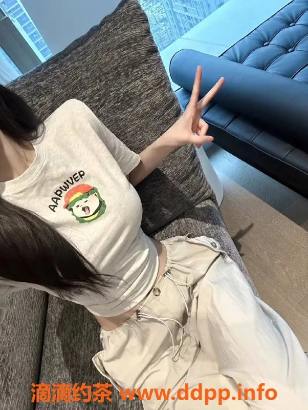 深圳楼凤-深圳小甜，162cm，44kg，千元档服务等你来体验