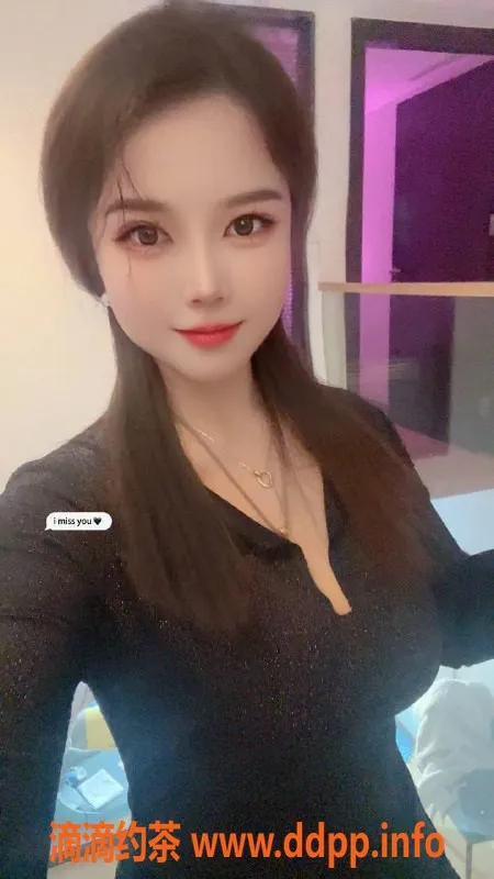 深圳楼凤-深圳龙华雯雯，165D大胸，700元起