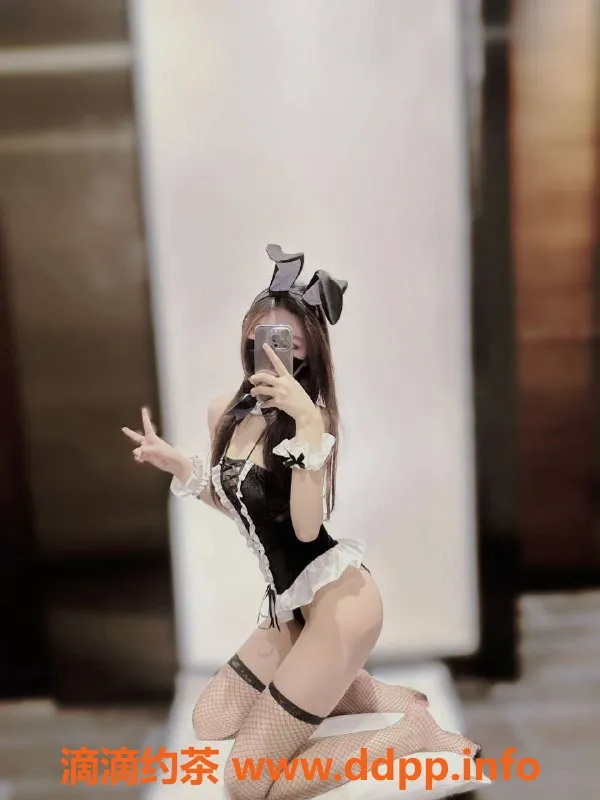 上海楼凤资源信息,徐汇兔兔酱，身高165体重45，服务多样只需1300元