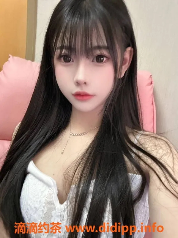 杭州楼凤-上城小水，巨乳嫩妹上门服务，偏贵体验！