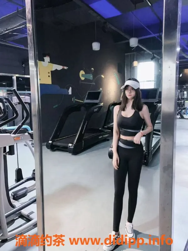 长沙楼凤-雨花区伊伊，500p舌吻服务，甜蜜体验等你来